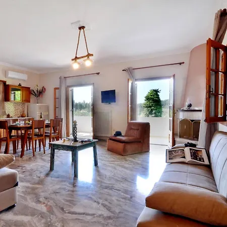 Lotza House * Κυνοπιάστες